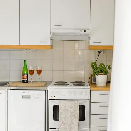 Lillmasen - Atmospheric And Very Comfy *