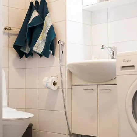 Lillmasen - Atmospheric And Very Comfy *